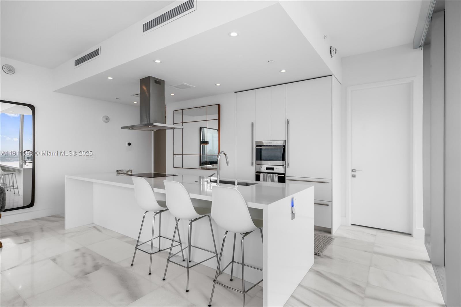 700 NE 26th Ter 5606