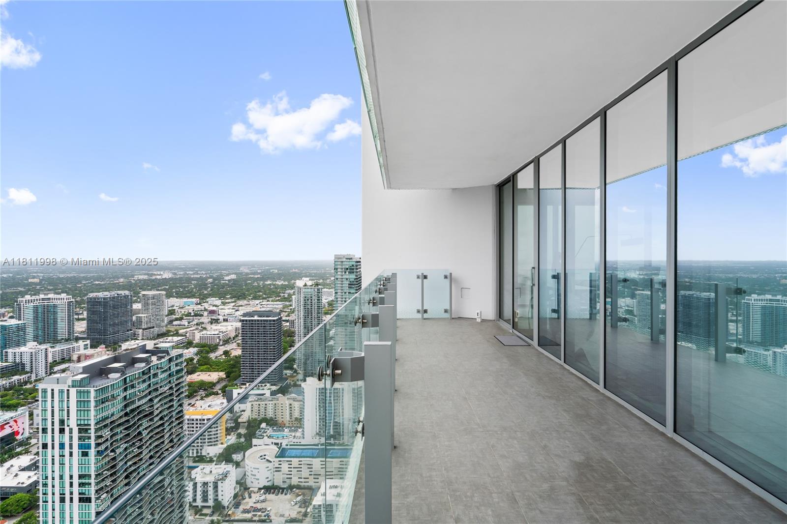 ESCOTTONIA PARK - Residential Lease