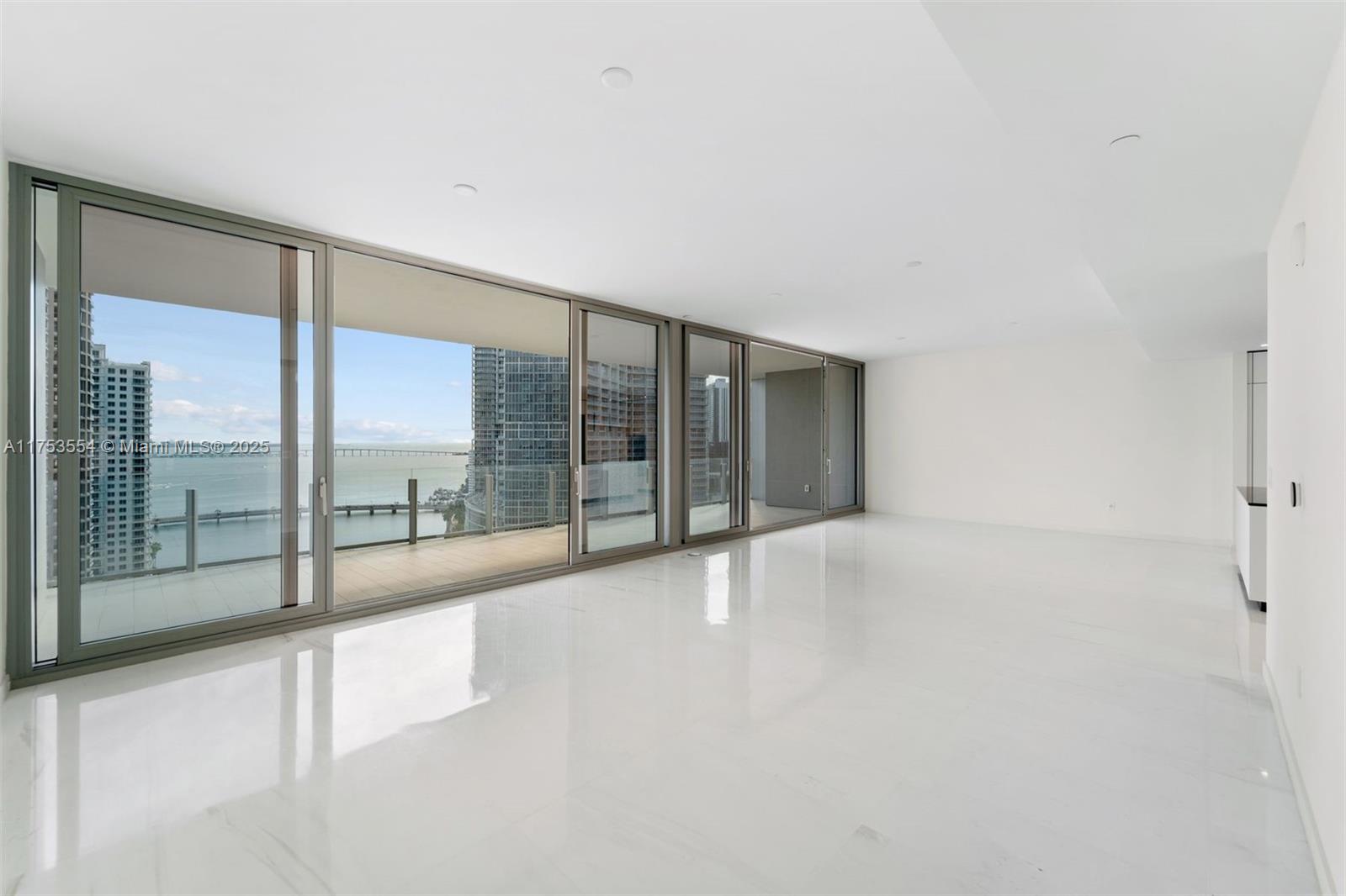DUPONT PLAZA - Residential Lease