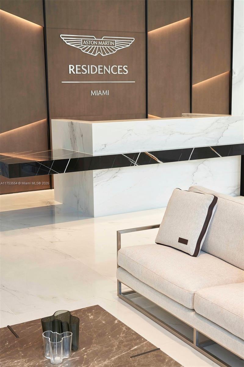DUPONT PLAZA - Residential Lease