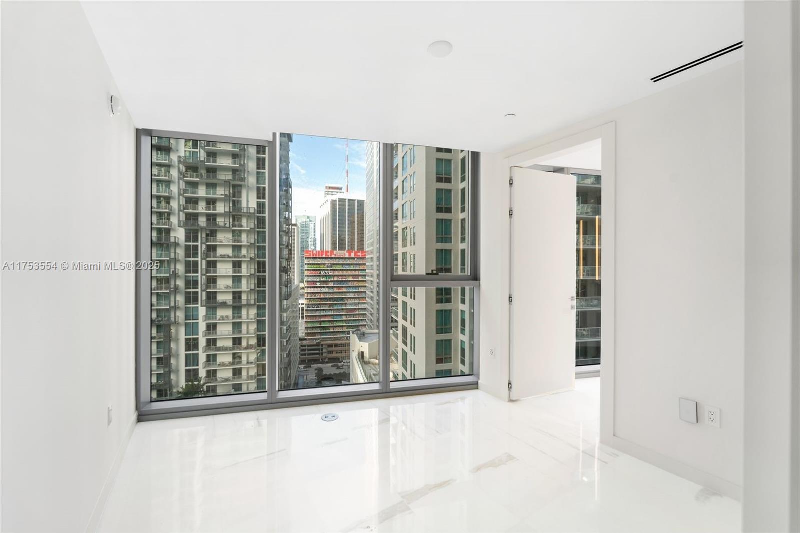 DUPONT PLAZA - Residential Lease