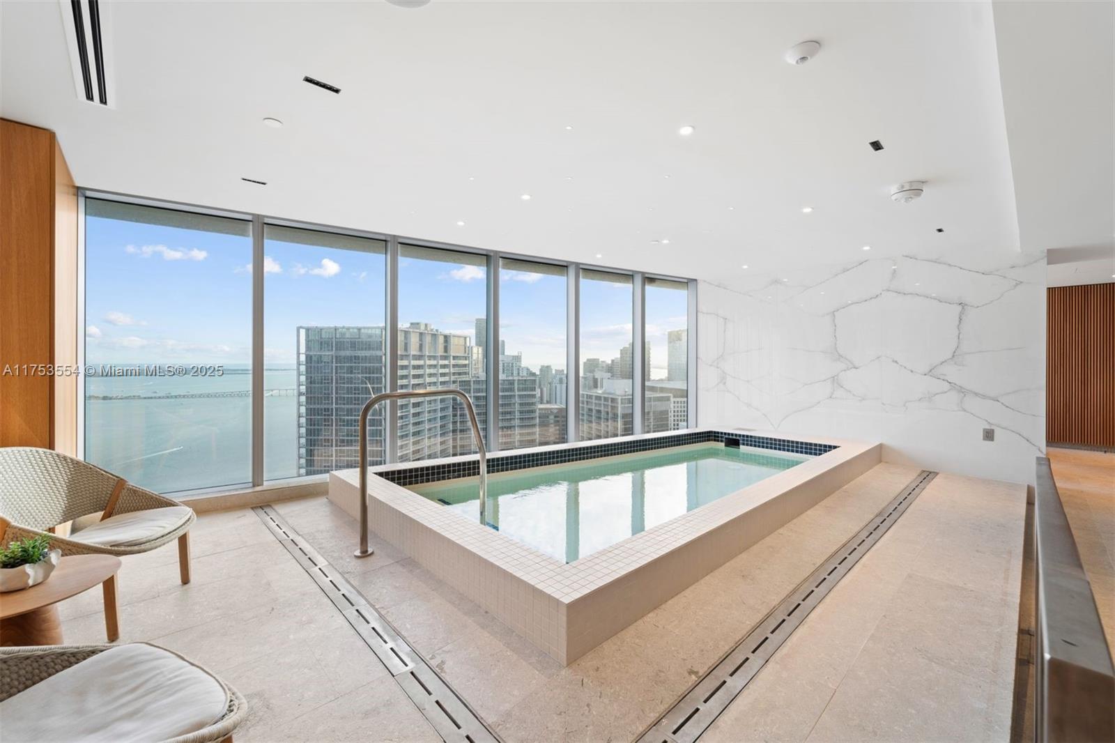 DUPONT PLAZA - Residential Lease