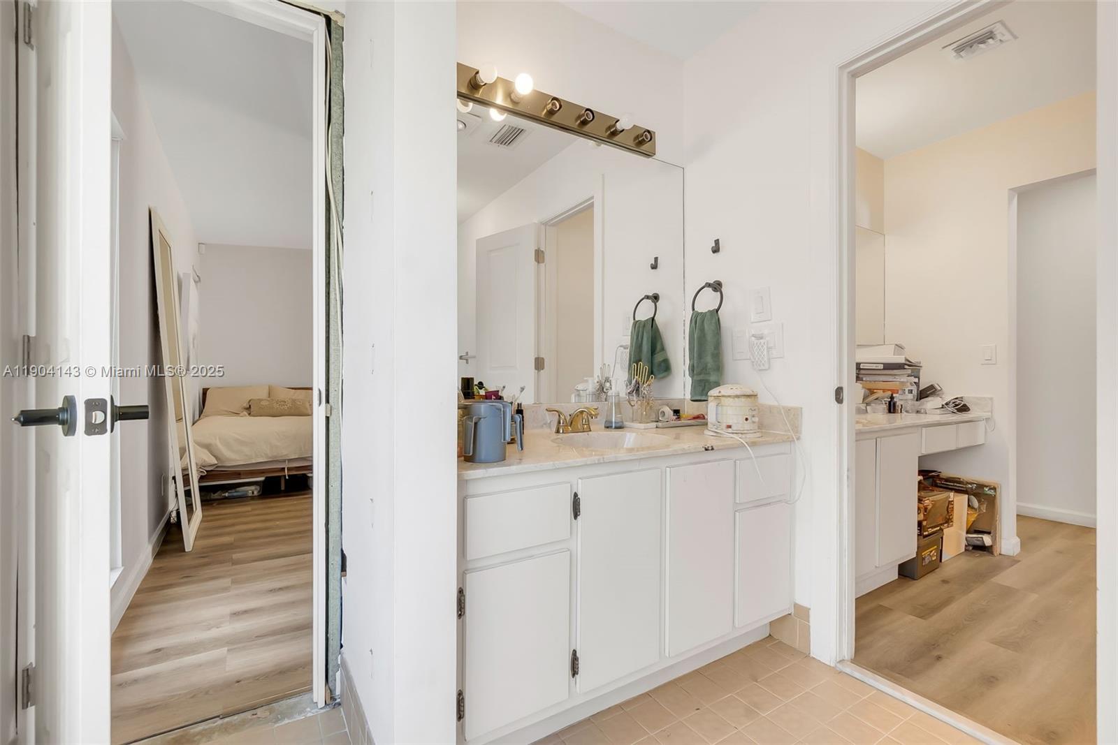 BOULEVARD EAST - Residential Lease