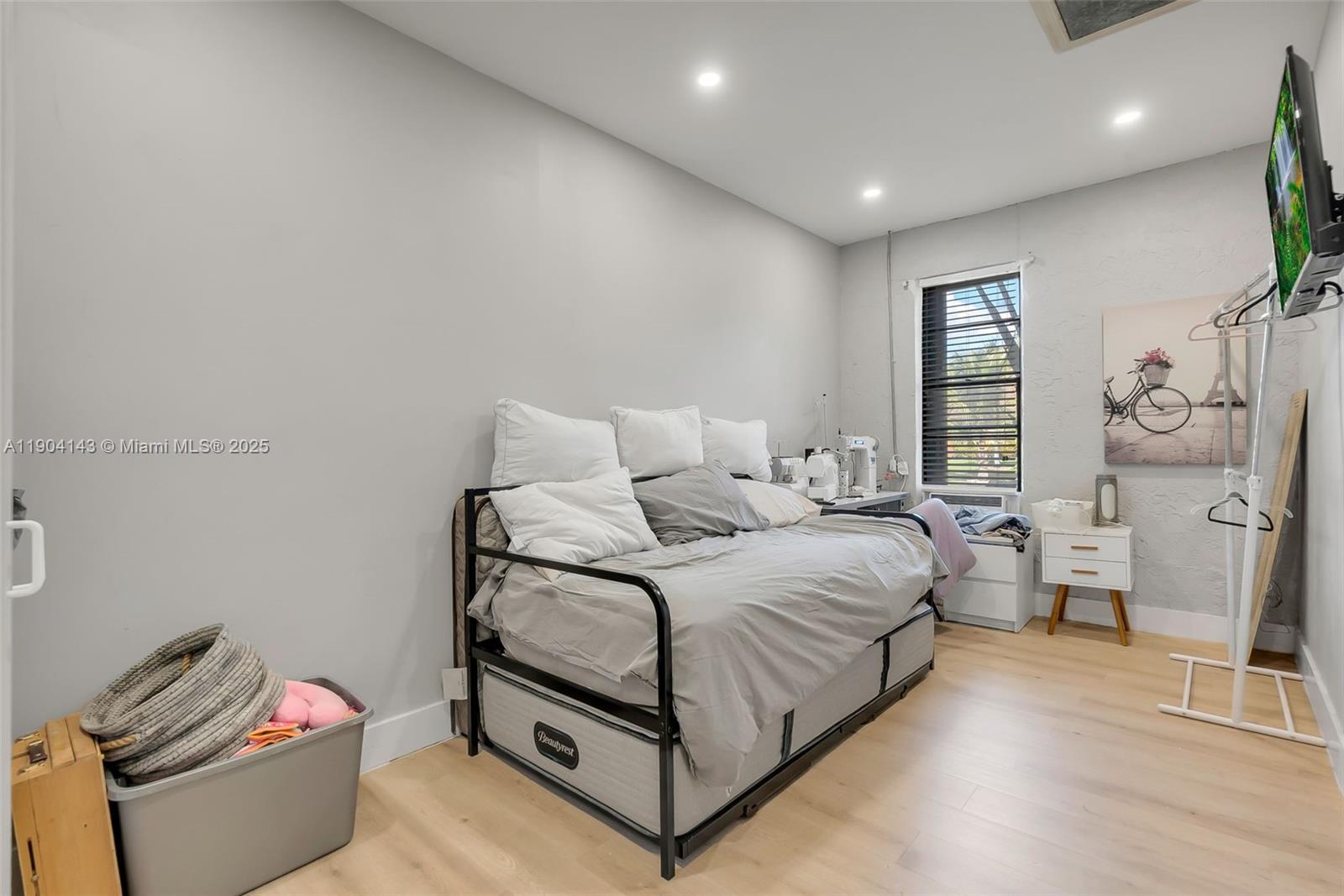 BOULEVARD EAST - Residential Lease