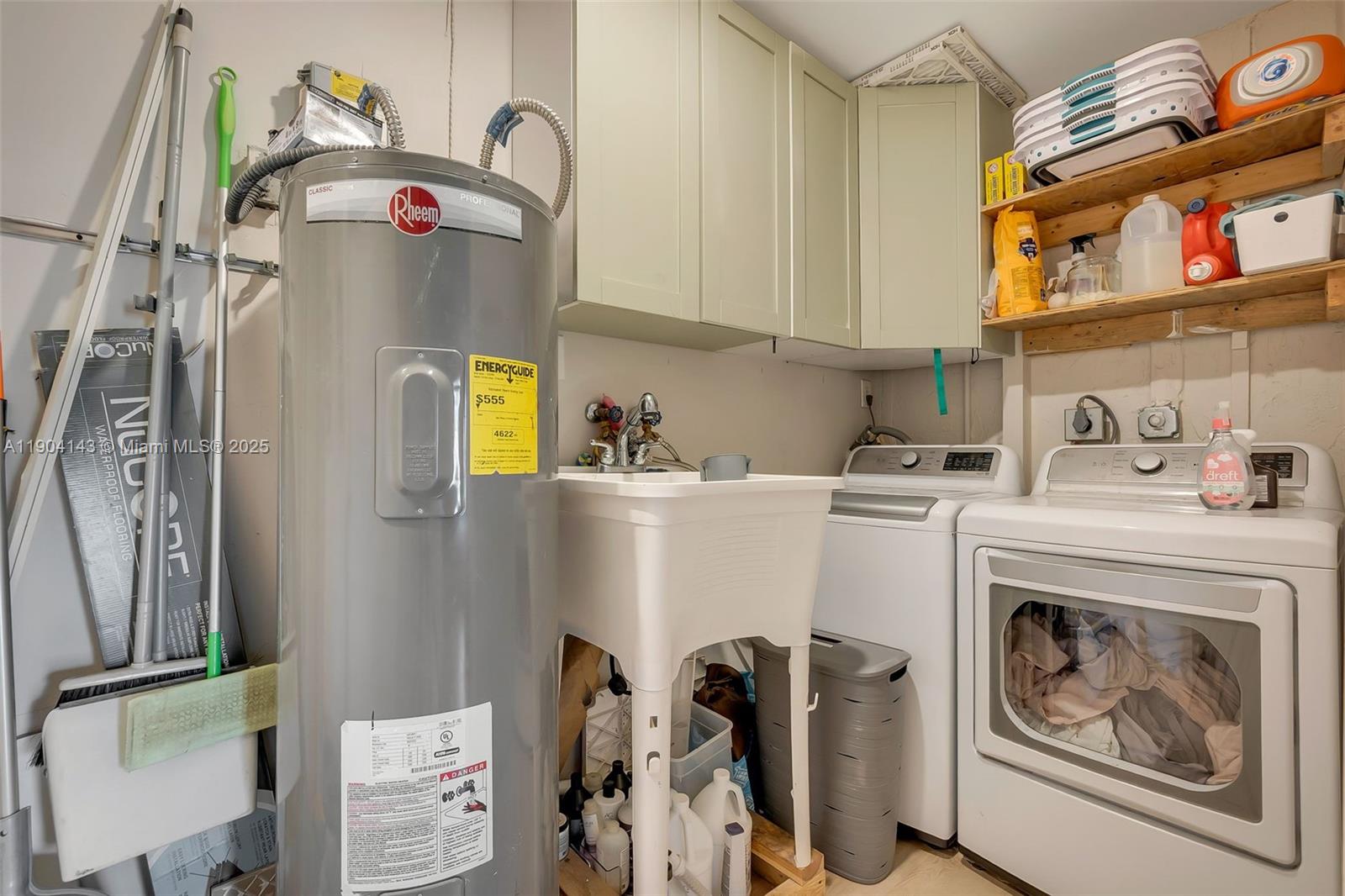 BOULEVARD EAST - Residential Lease