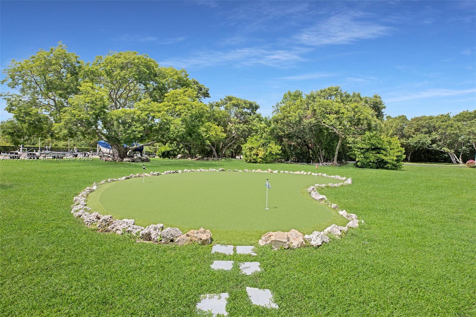 KEY LARGO YACHT CLUB - Residential