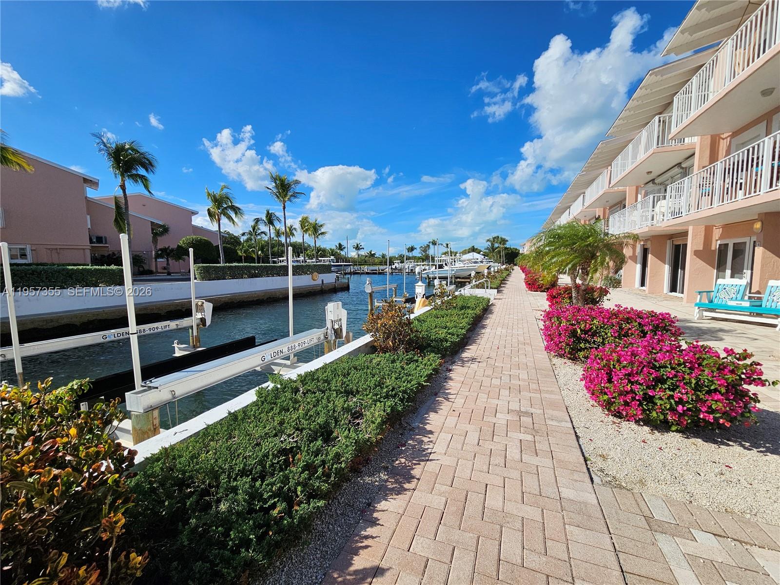 KEY LARGO YACHT CLUB - Residential