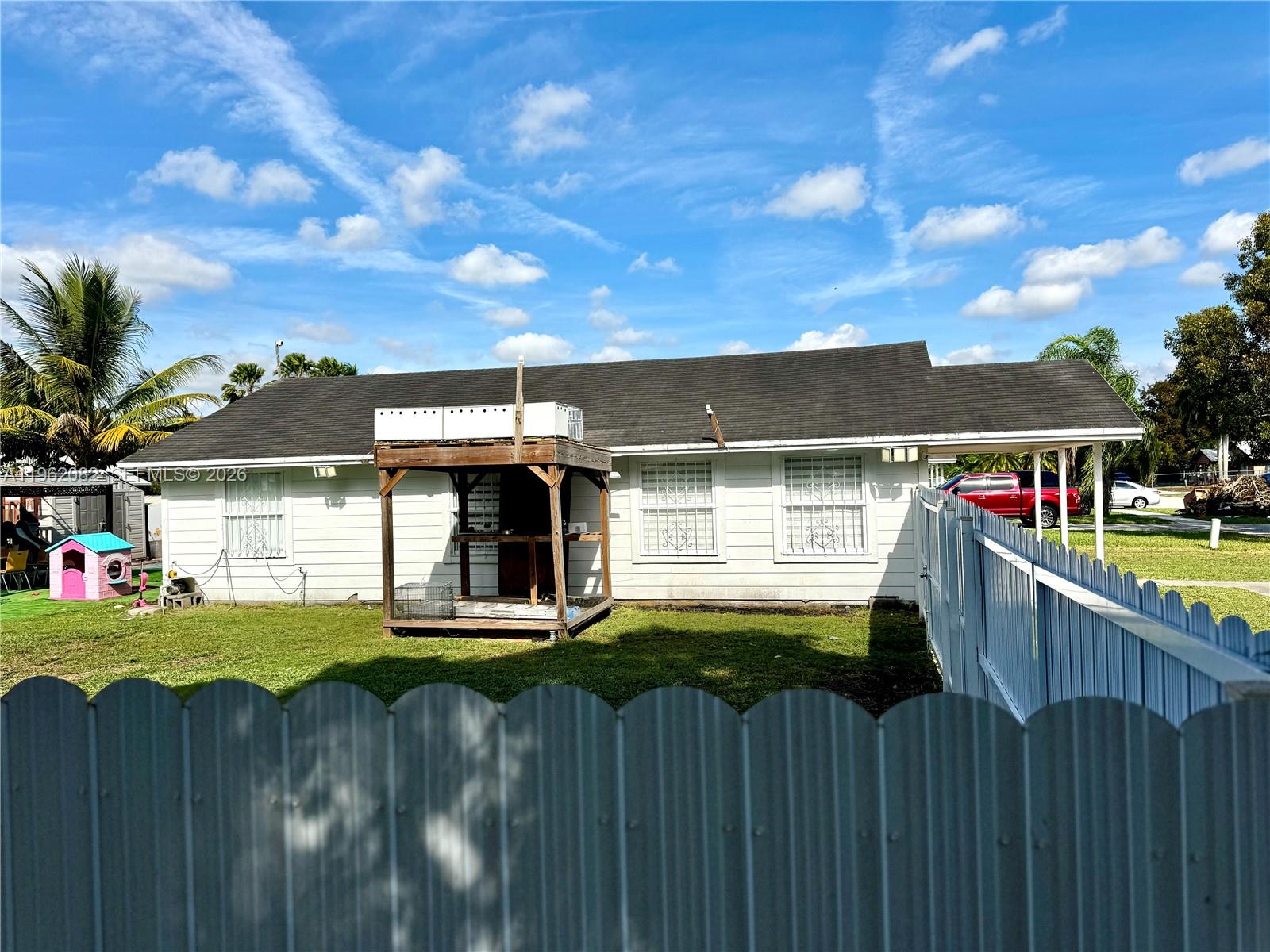 HABITAT HOMES SOUTH - Residential