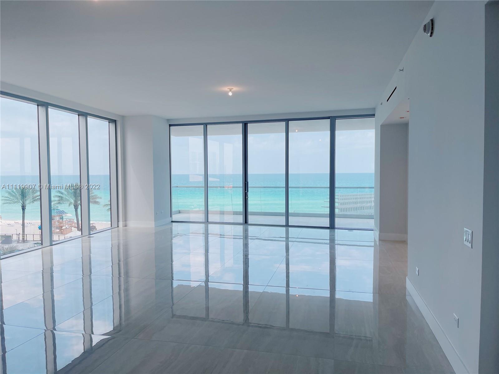 Turnberry Ocean Club - Residential