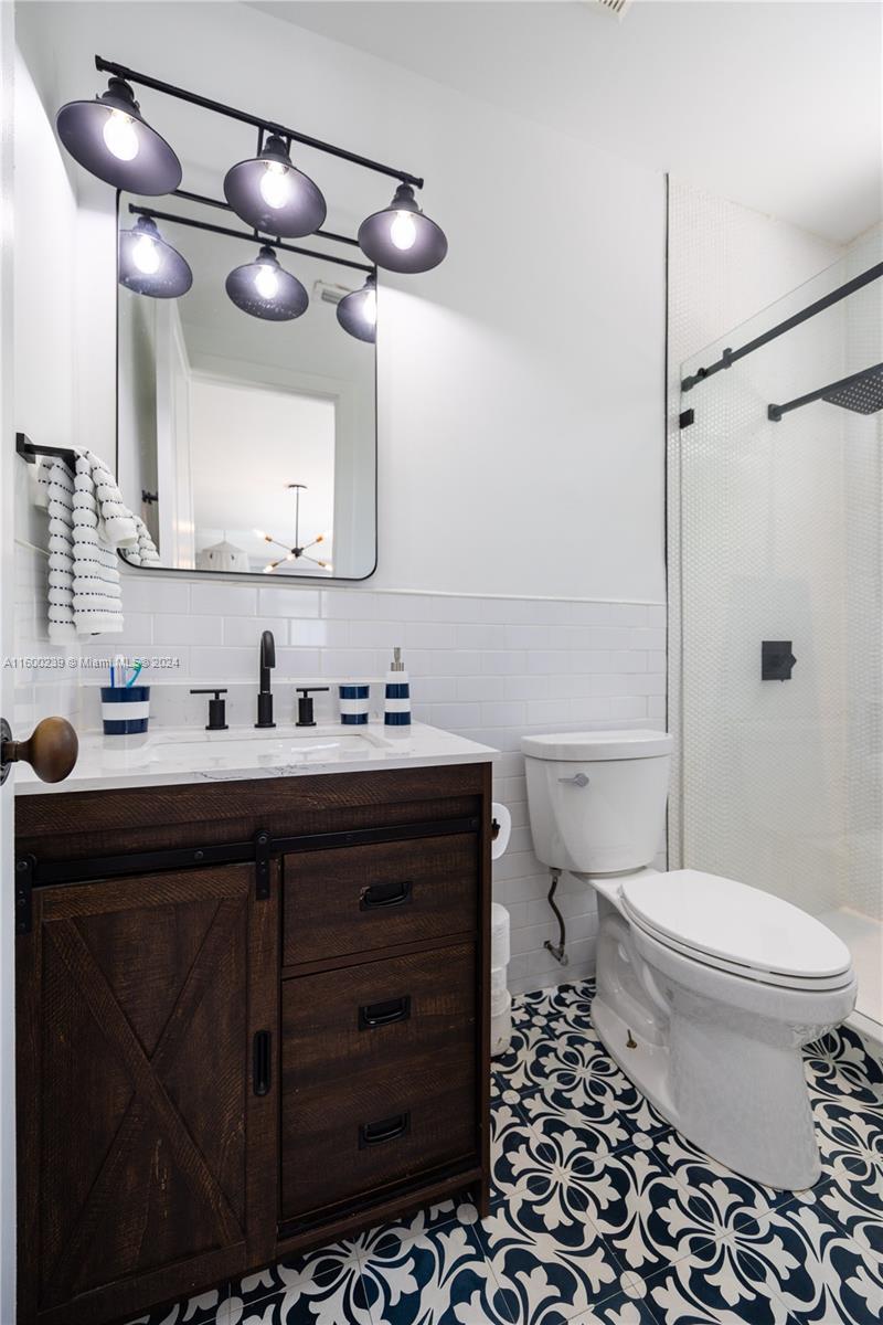 GROVES EXTENSION - Residential