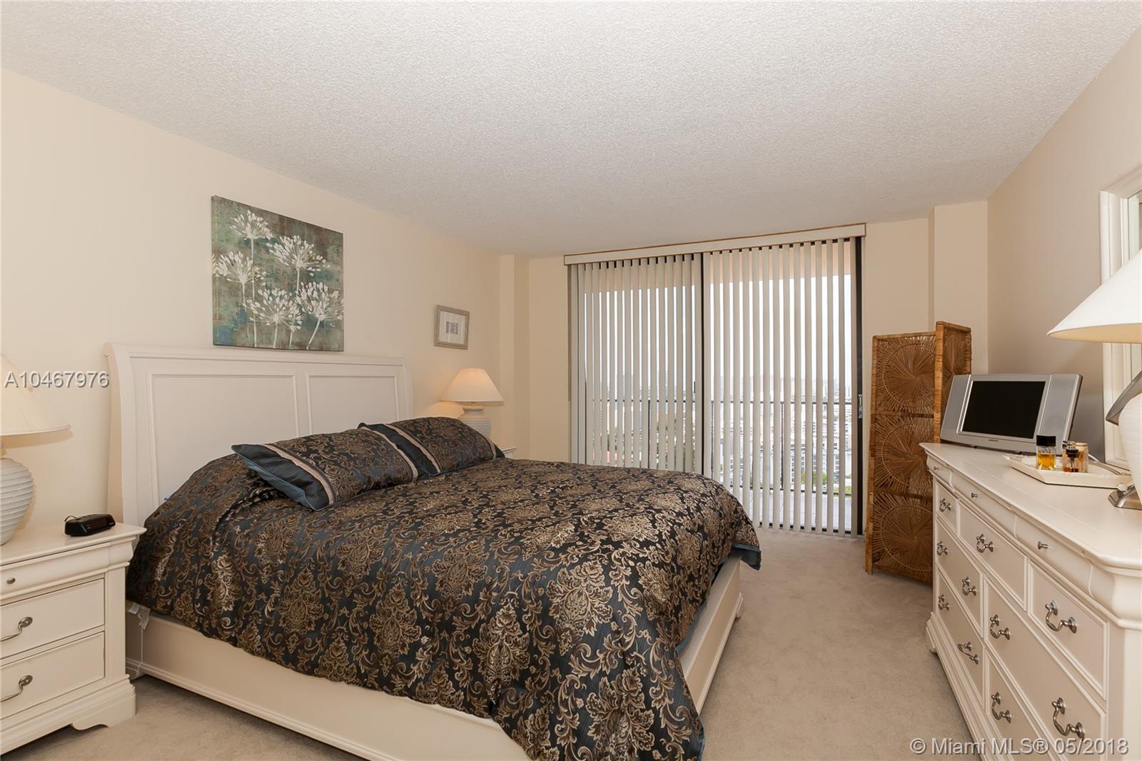 WINSTON TOWERS 600 - Residential