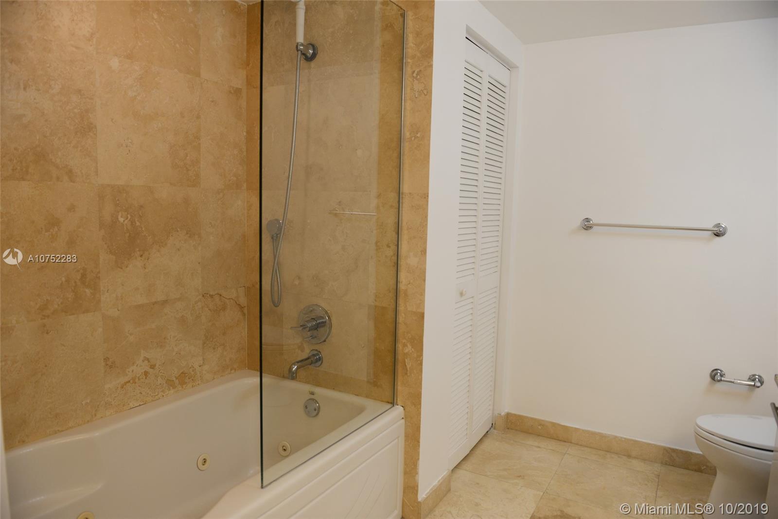 BRICKELL ON THE RIVER S T - Residential Lease