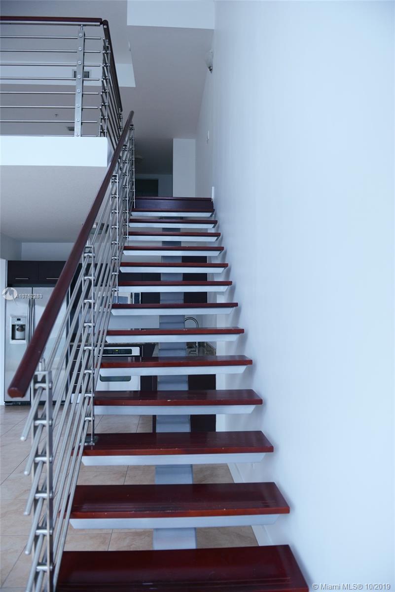 BRICKELL ON THE RIVER S T - Residential Lease