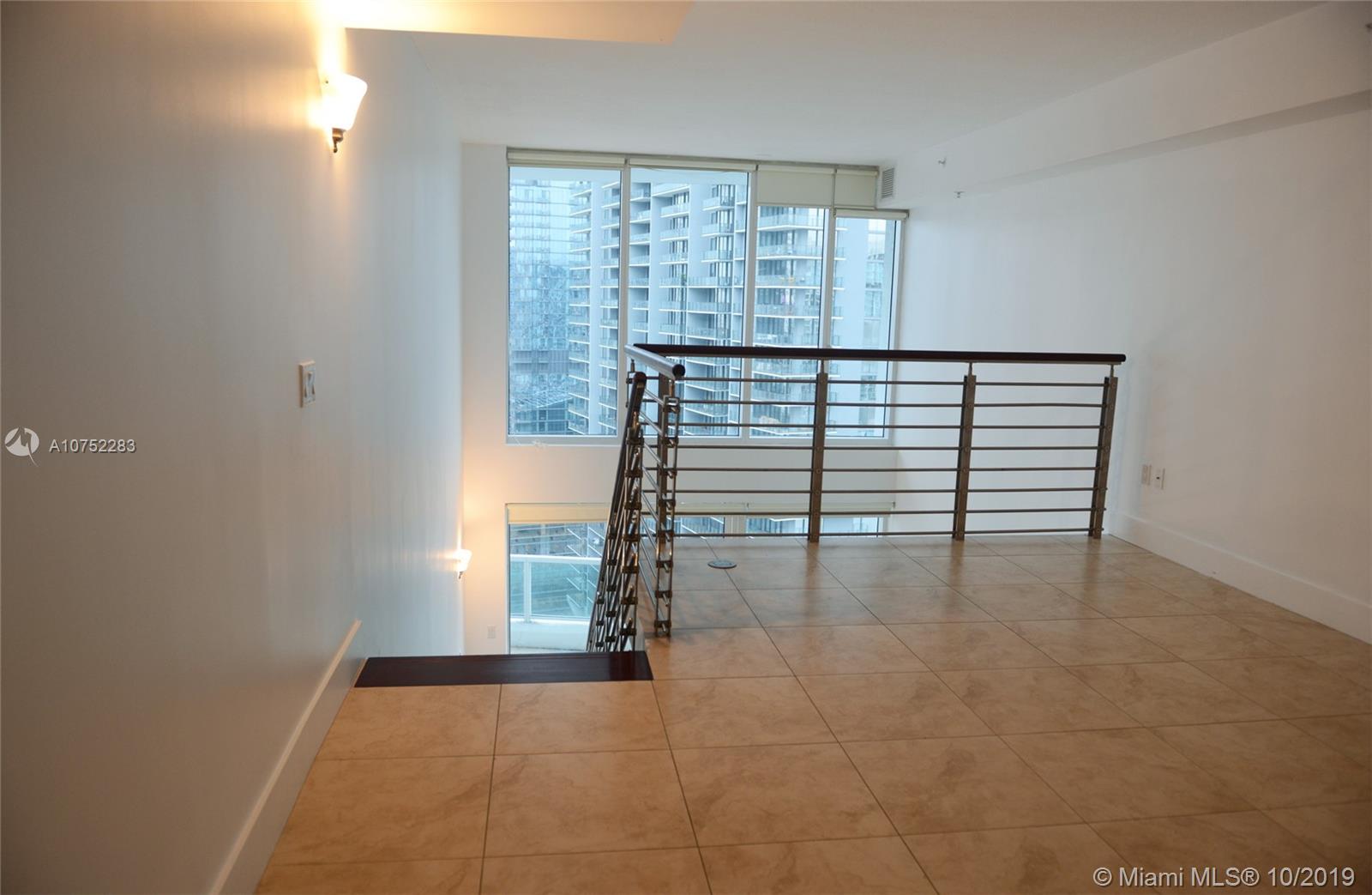 BRICKELL ON THE RIVER S T - Residential Lease