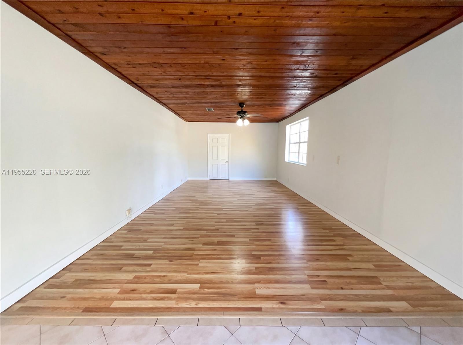 KENDALE SOUTH SEC 1 - Residential