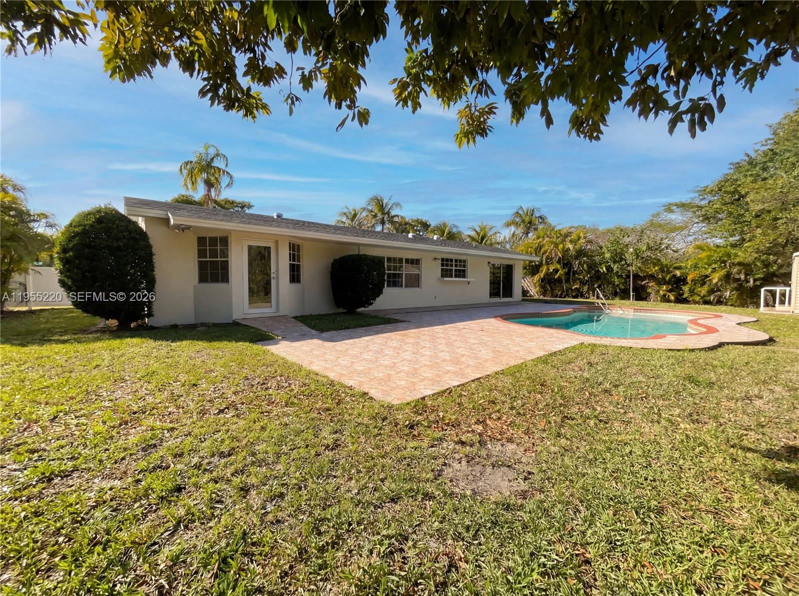 KENDALE SOUTH SEC 1 - Residential