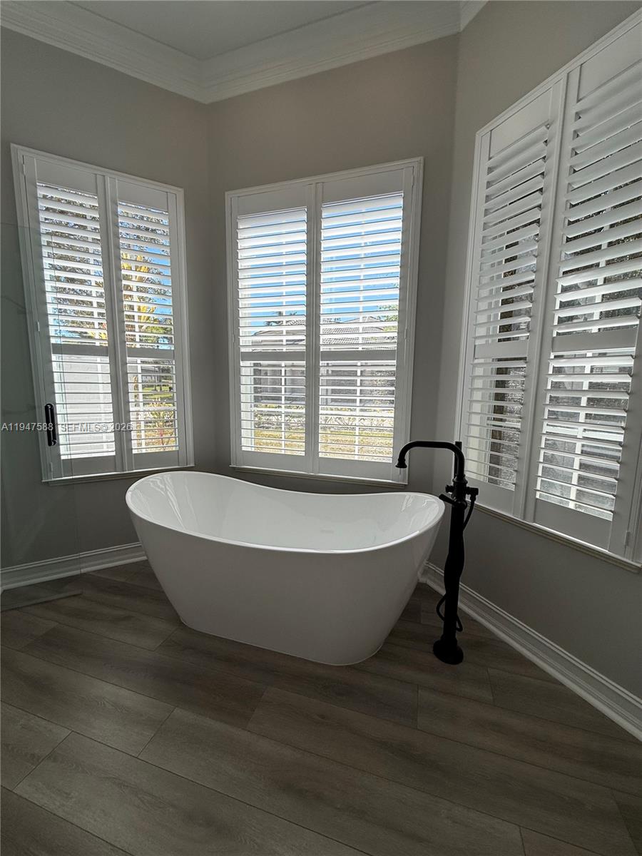 COUNTRY CLUB ESTATES PARC - Residential