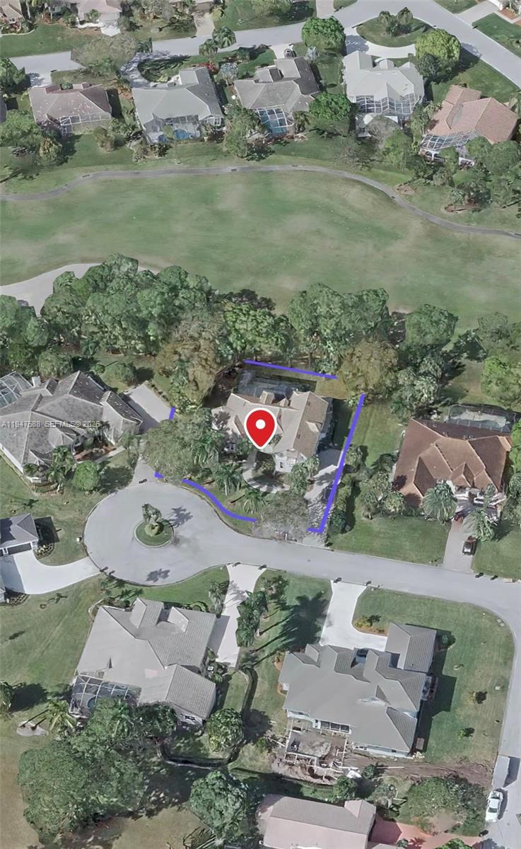 COUNTRY CLUB ESTATES PARC - Residential