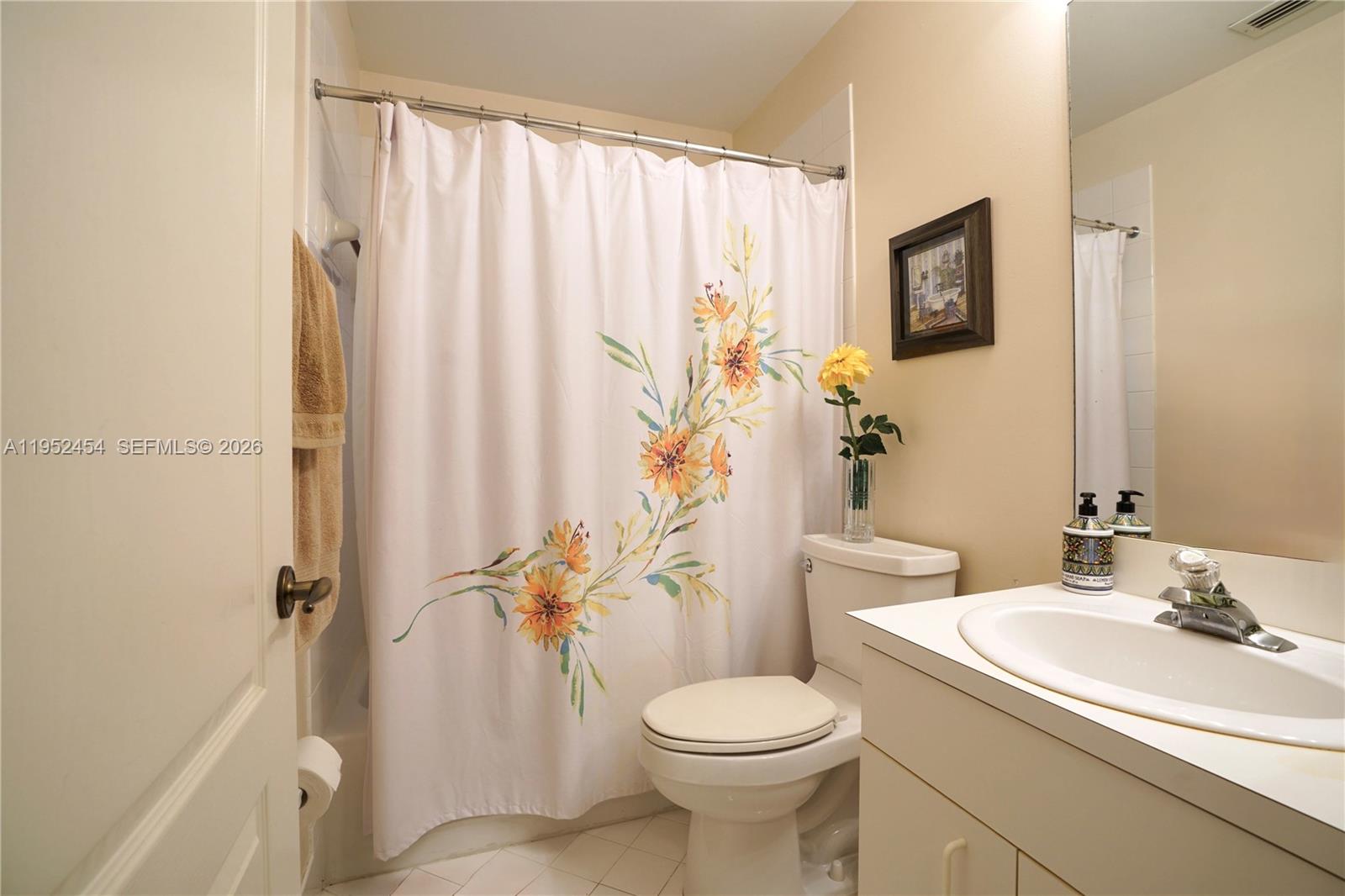 COSTA VERDE SEC 1 - Residential