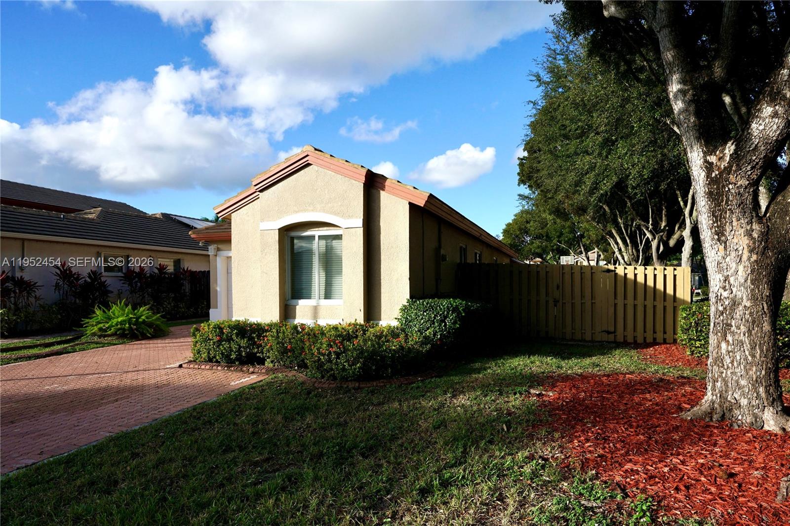 COSTA VERDE SEC 1 - Residential