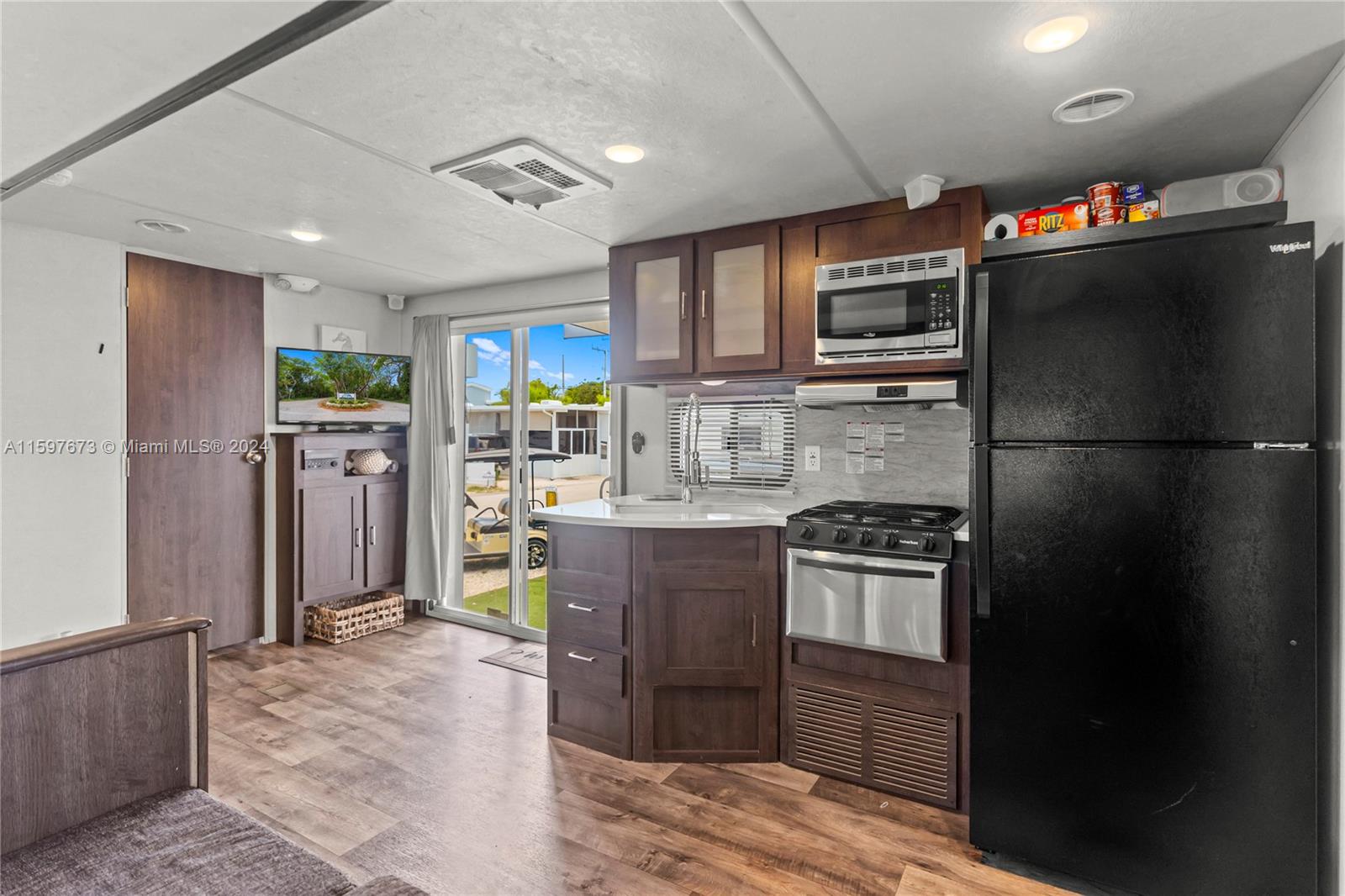 CALUSA CAMPGROUND - Residential