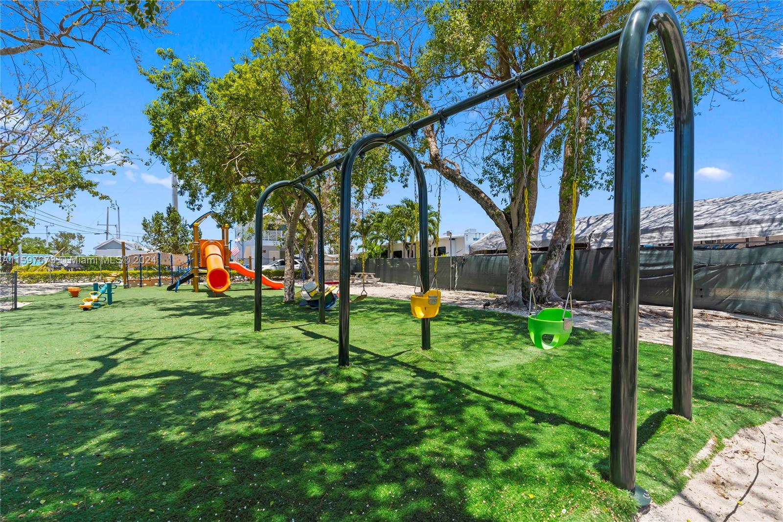 CALUSA CAMPGROUND - Residential