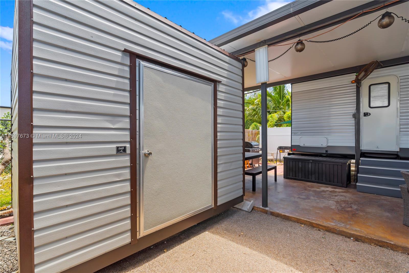 CALUSA CAMPGROUND - Residential