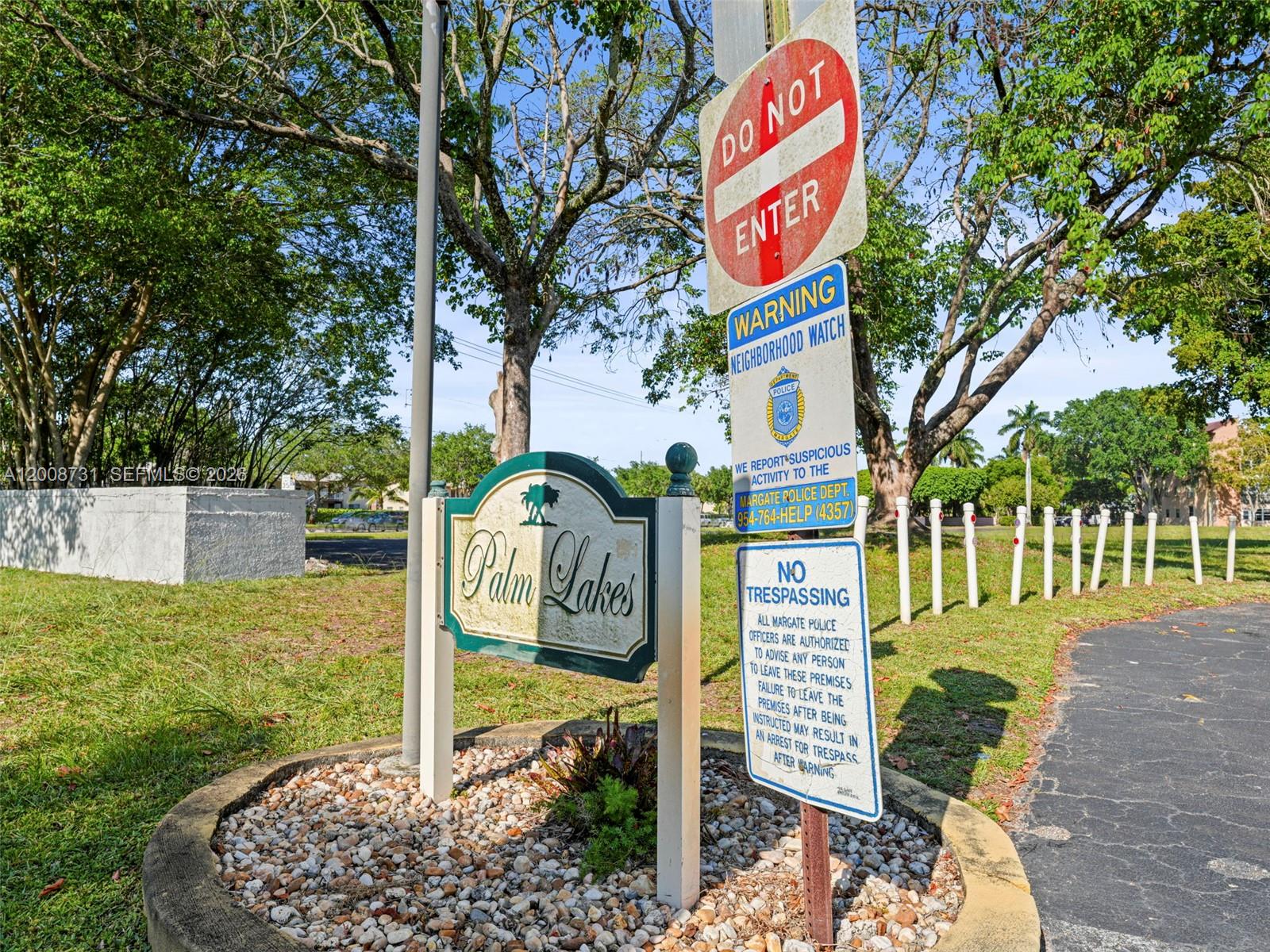 PALM LAKES CONDO - Residential