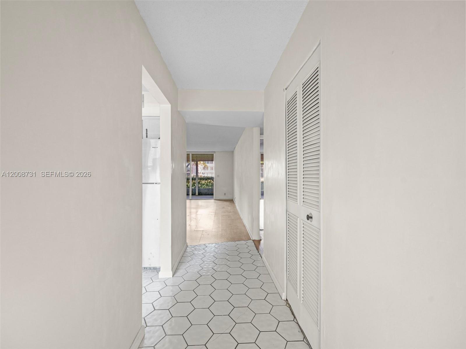 PALM LAKES CONDO - Residential