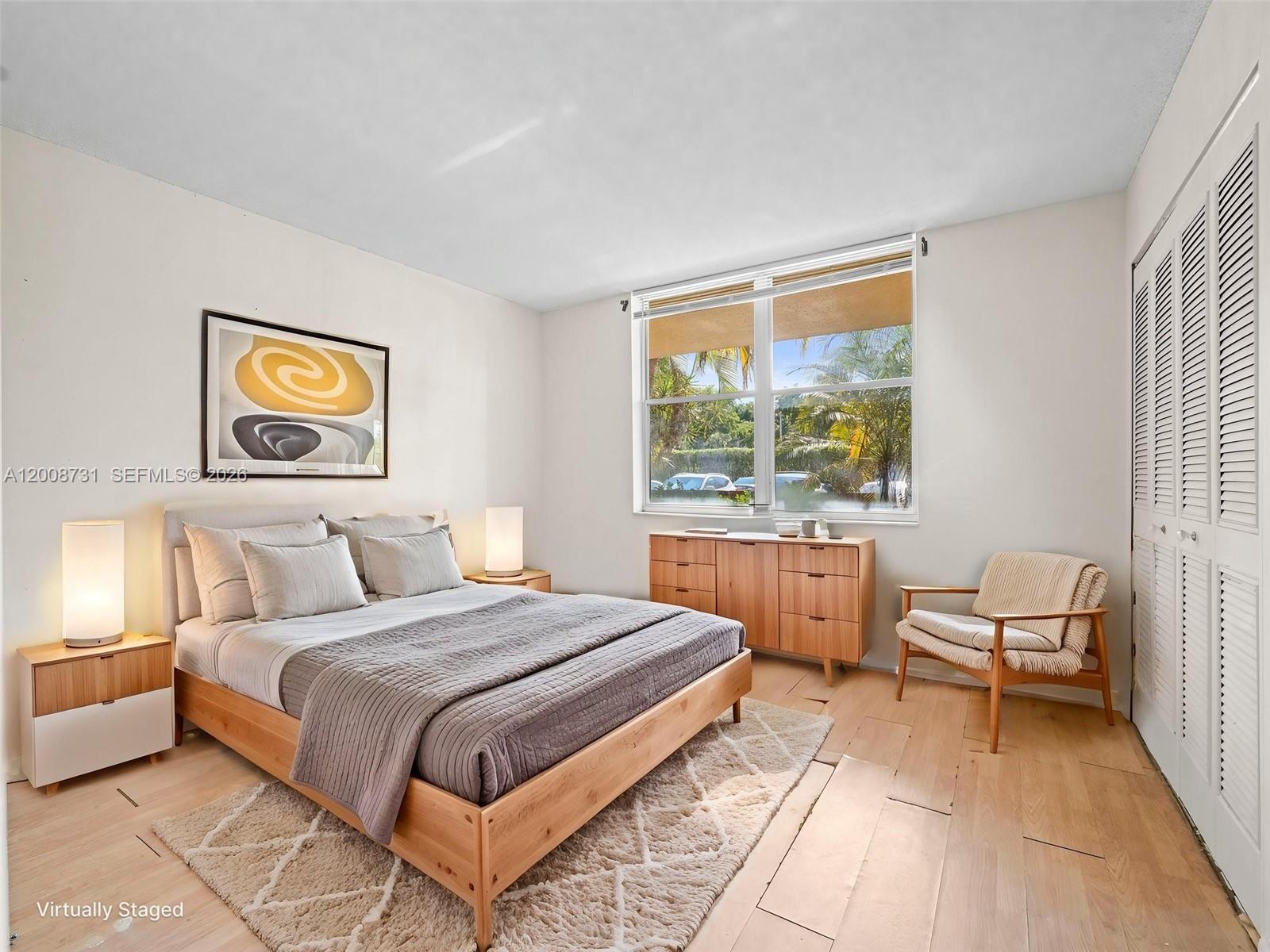 PALM LAKES CONDO - Residential