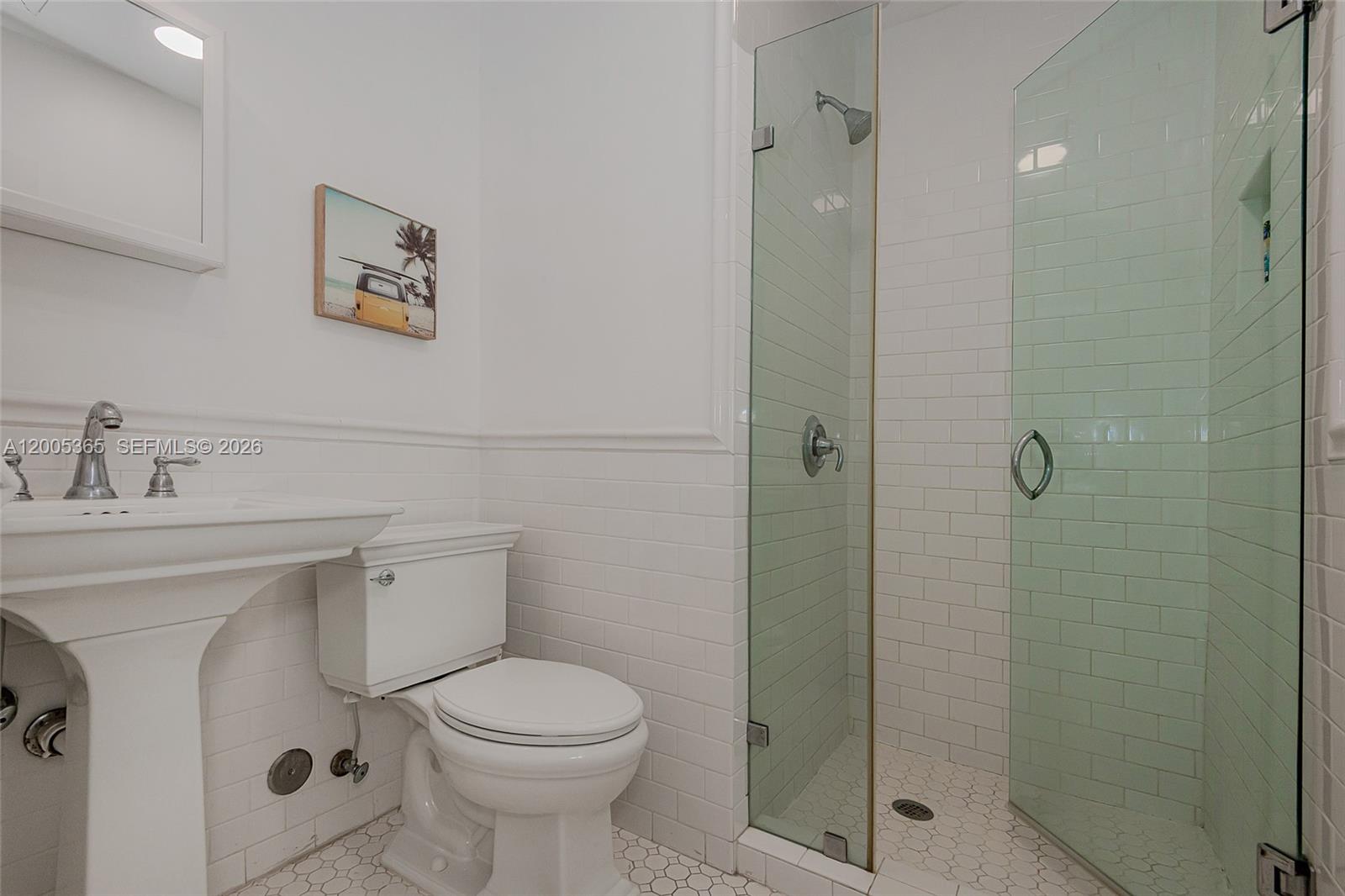 LENOX MANOR - Residential Lease