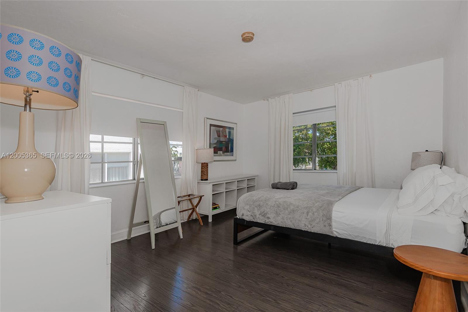 LENOX MANOR - Residential Lease