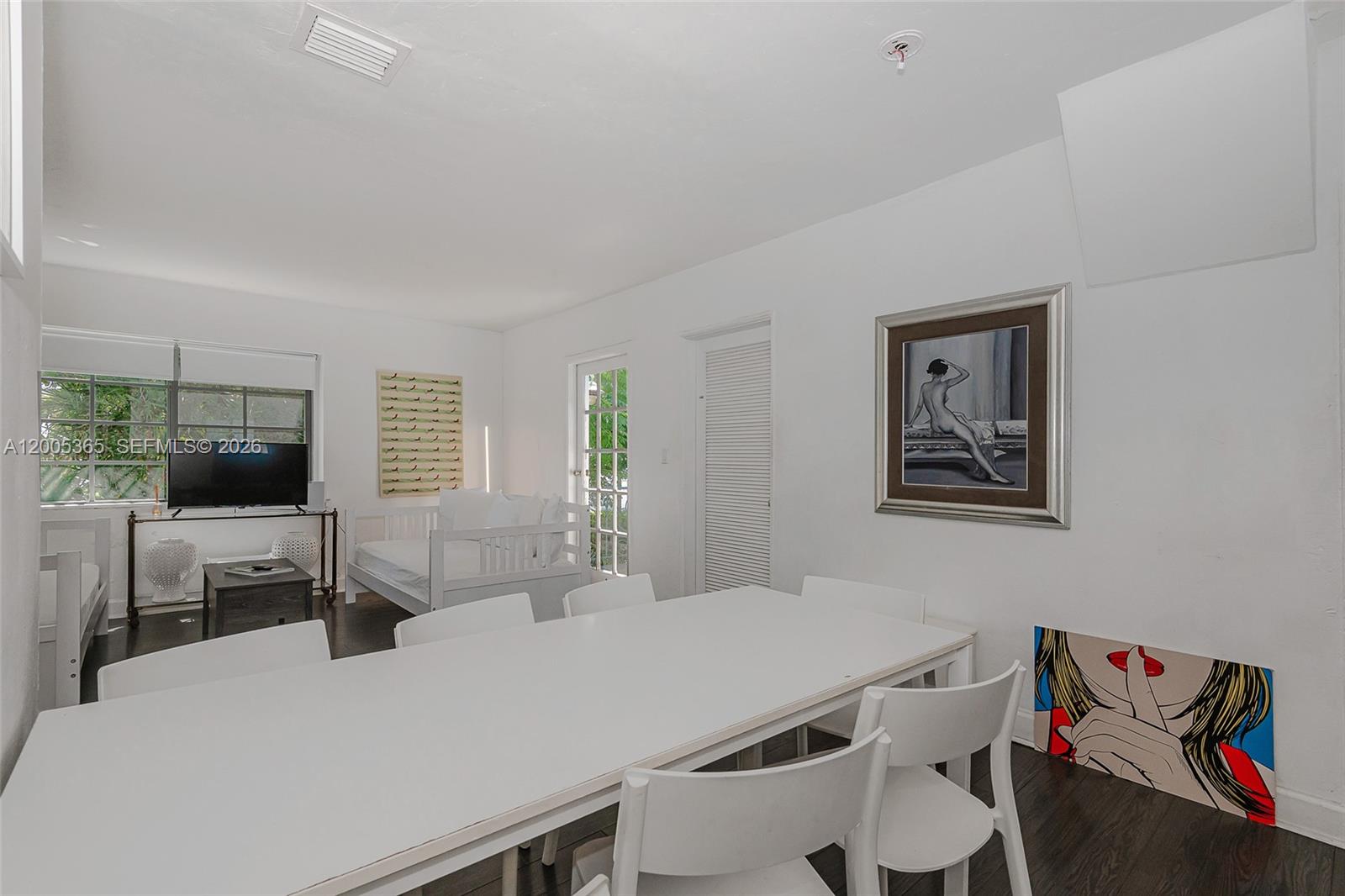 LENOX MANOR - Residential Lease