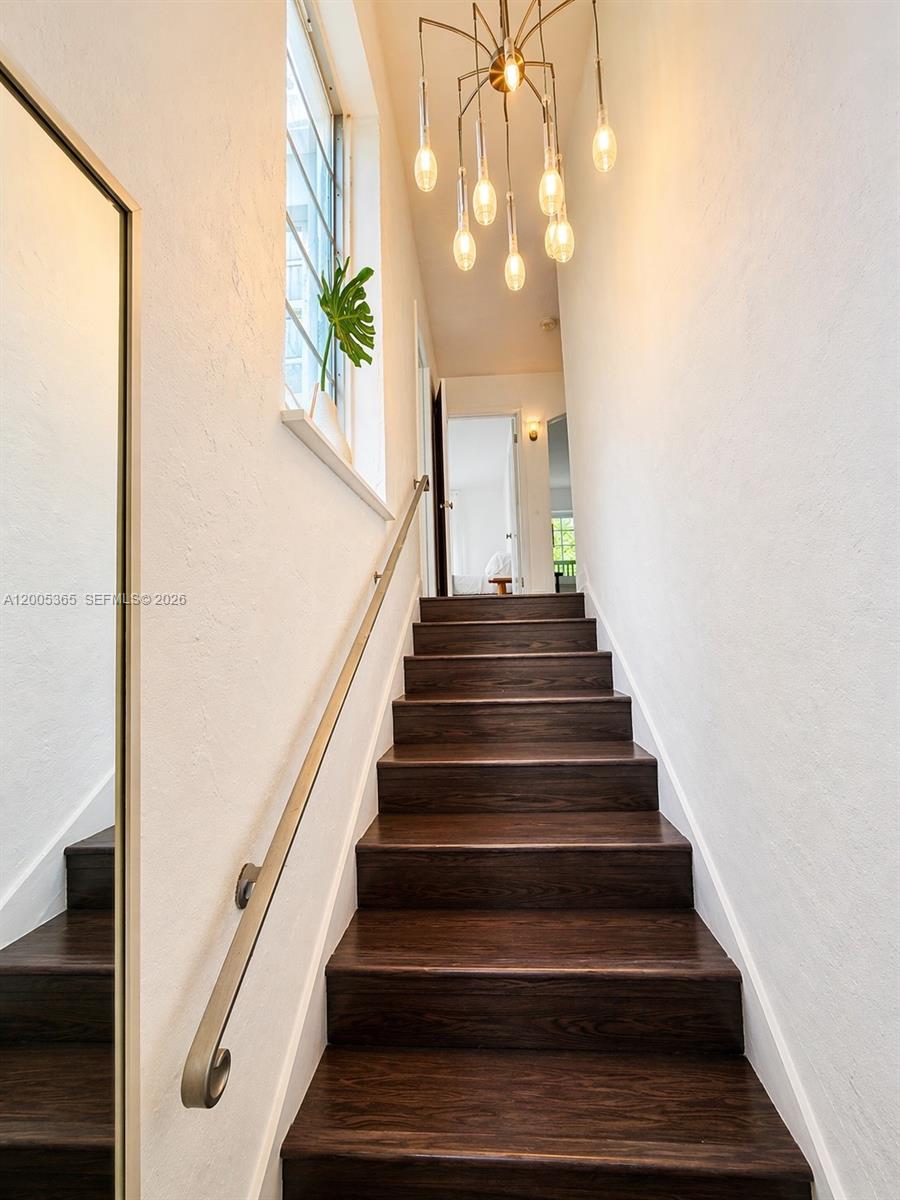 LENOX MANOR - Residential Lease