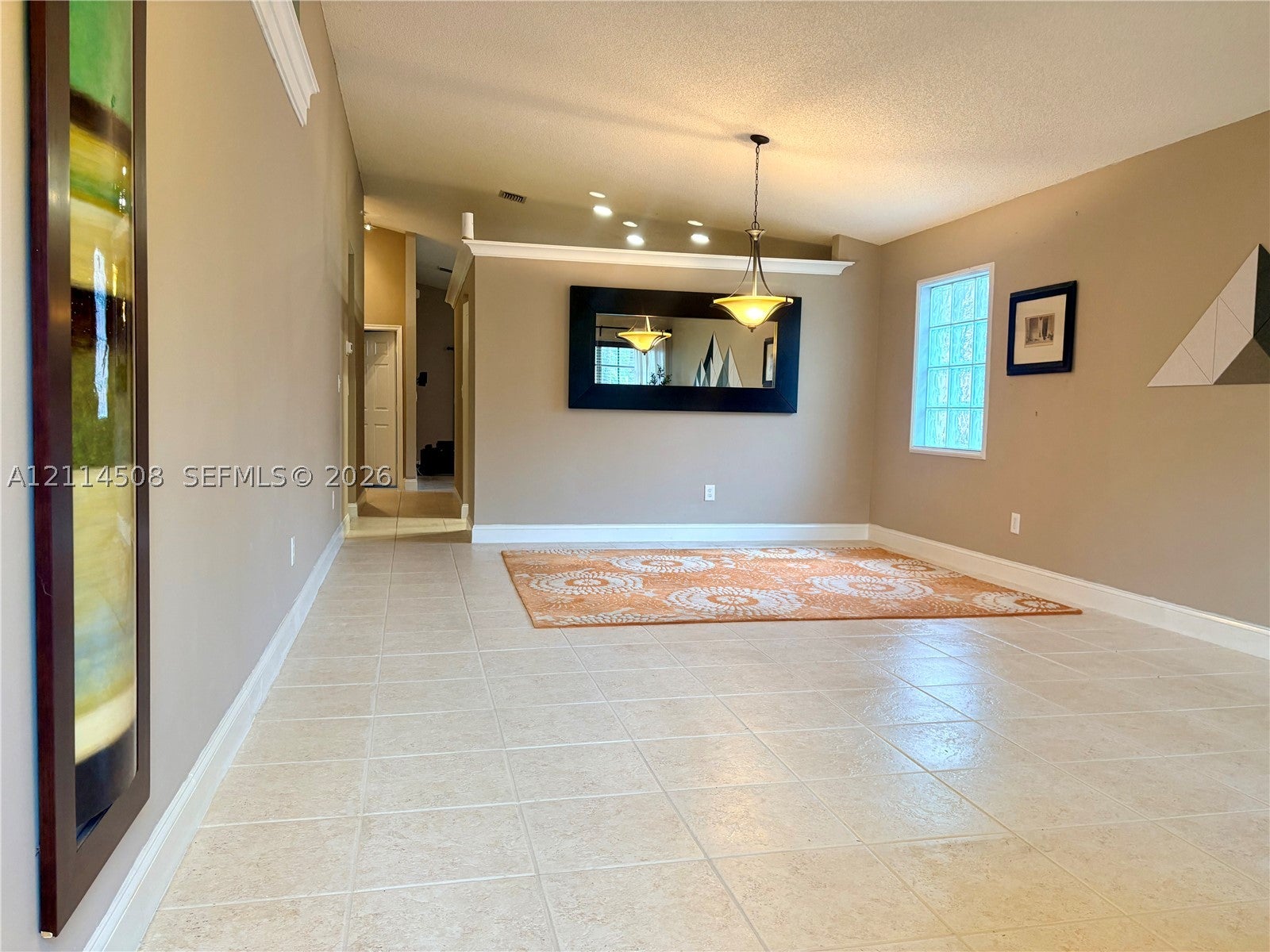 221 SW 203rd Ave