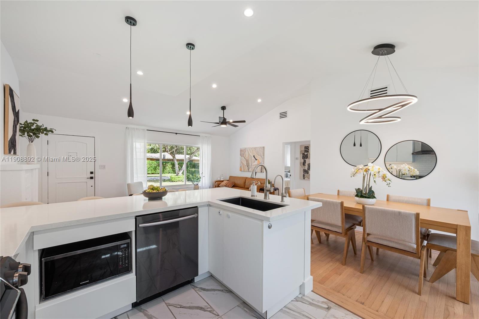 CANADAY EXTENSION - Residential