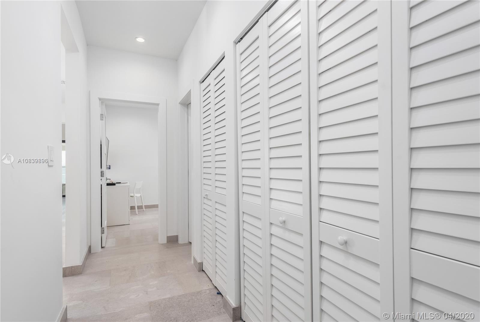 BELLE ISLE VILLAS 2ND SEC - Residential Lease