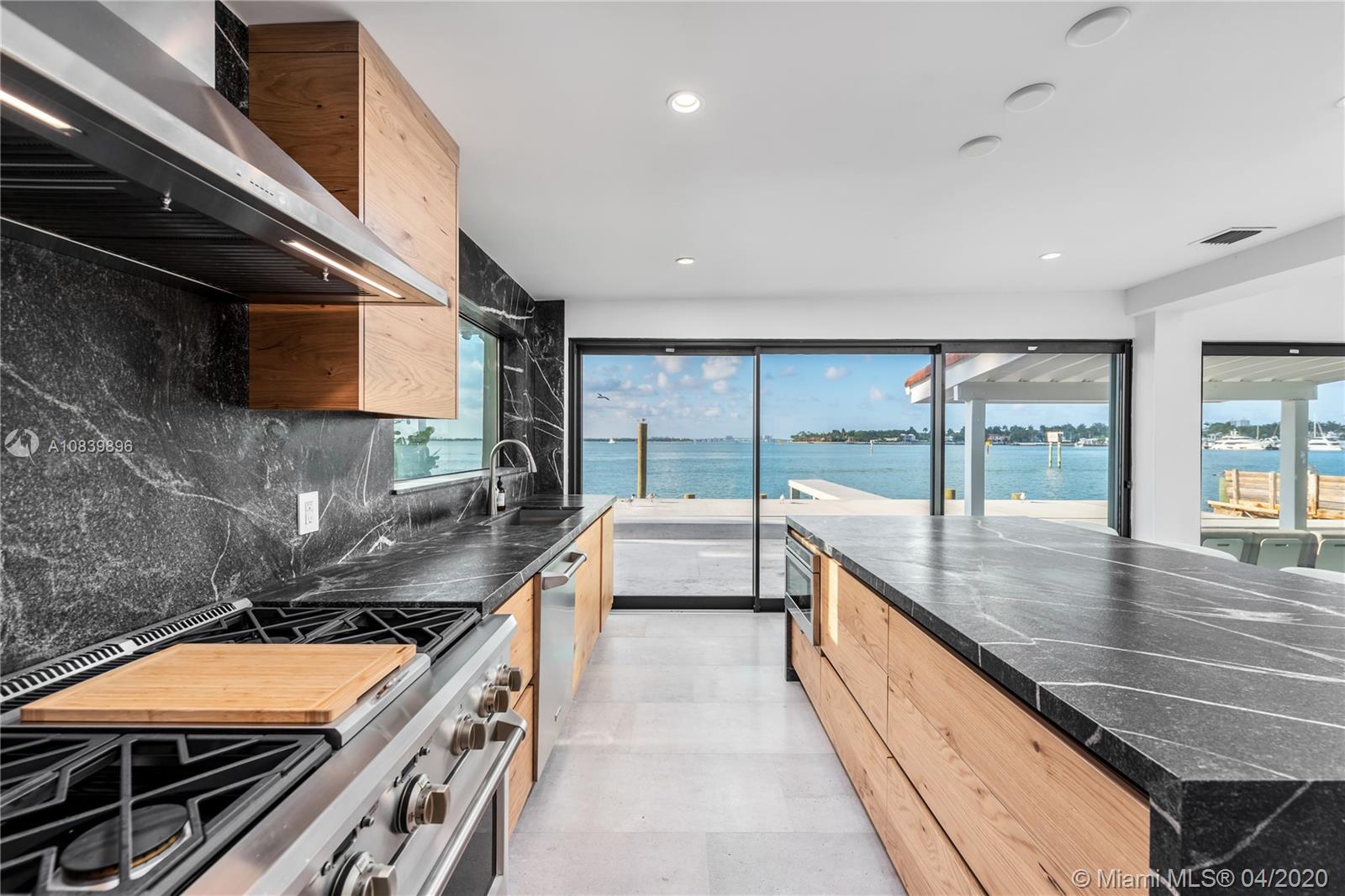 BELLE ISLE VILLAS 2ND SEC - Residential Lease