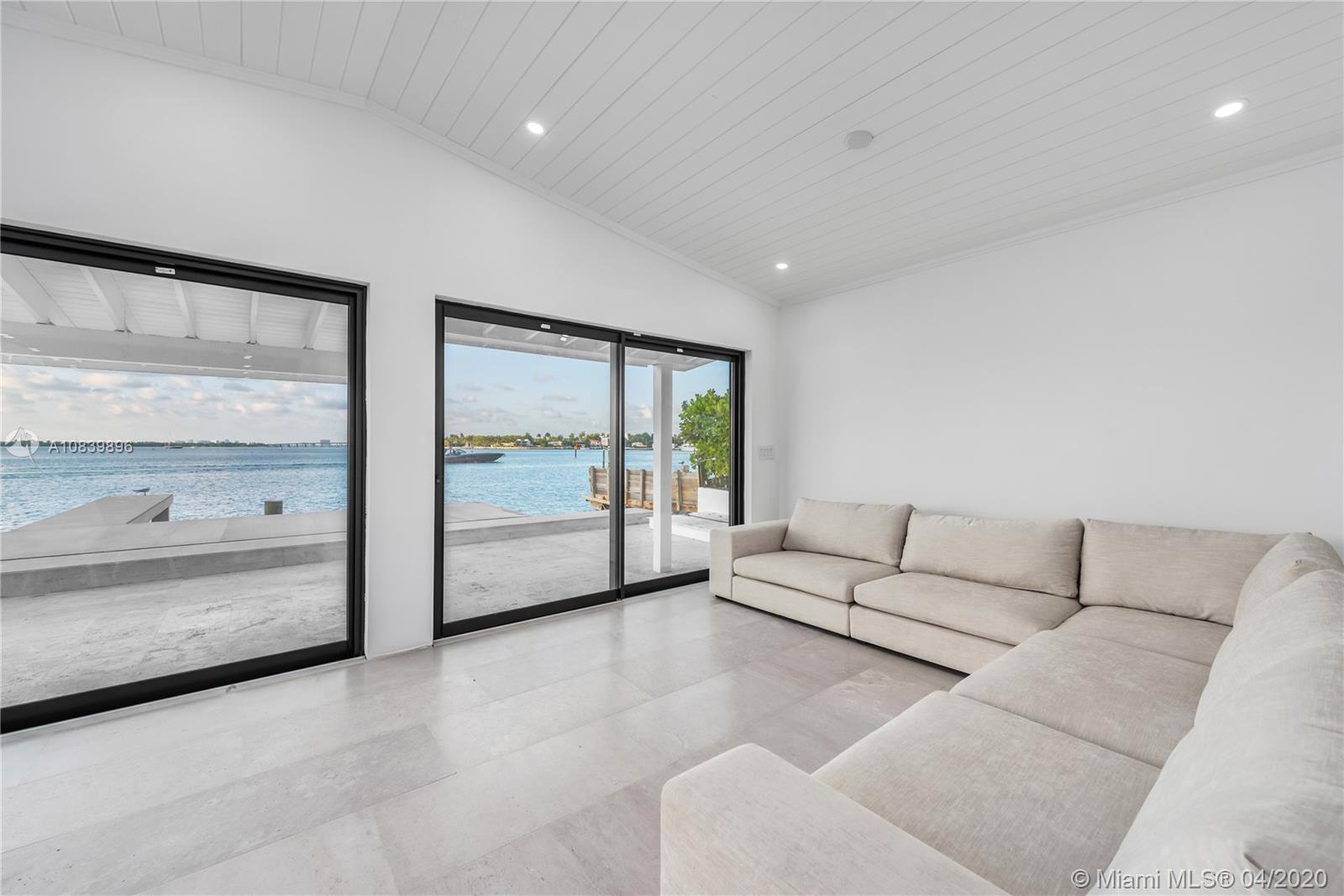 BELLE ISLE VILLAS 2ND SEC - Residential Lease