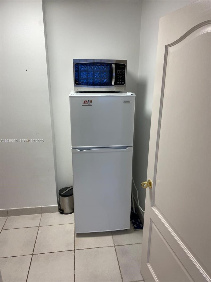 1111 Kane Concourse 509