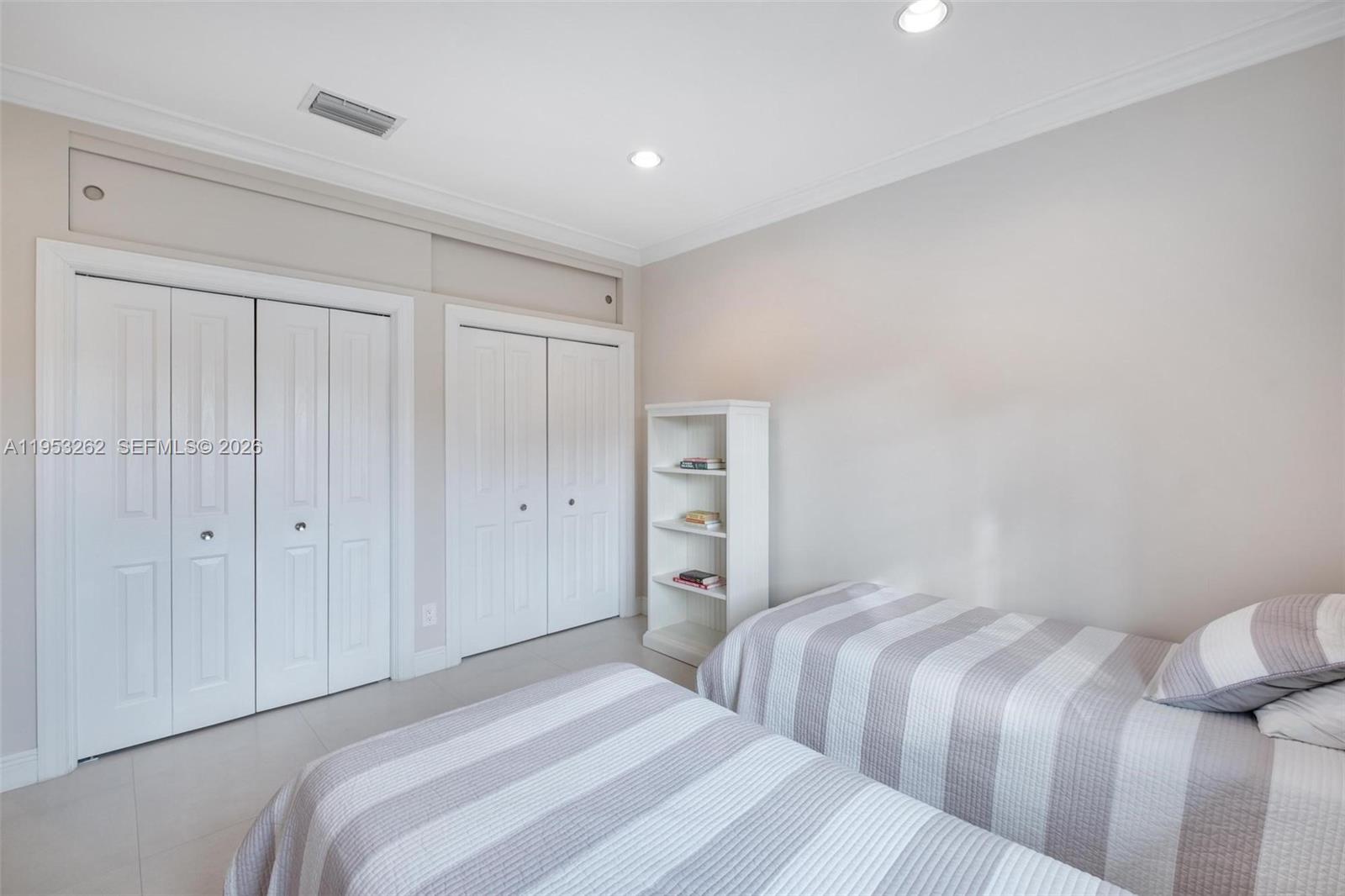 BISCAYNE KEY ESTATES - Residential