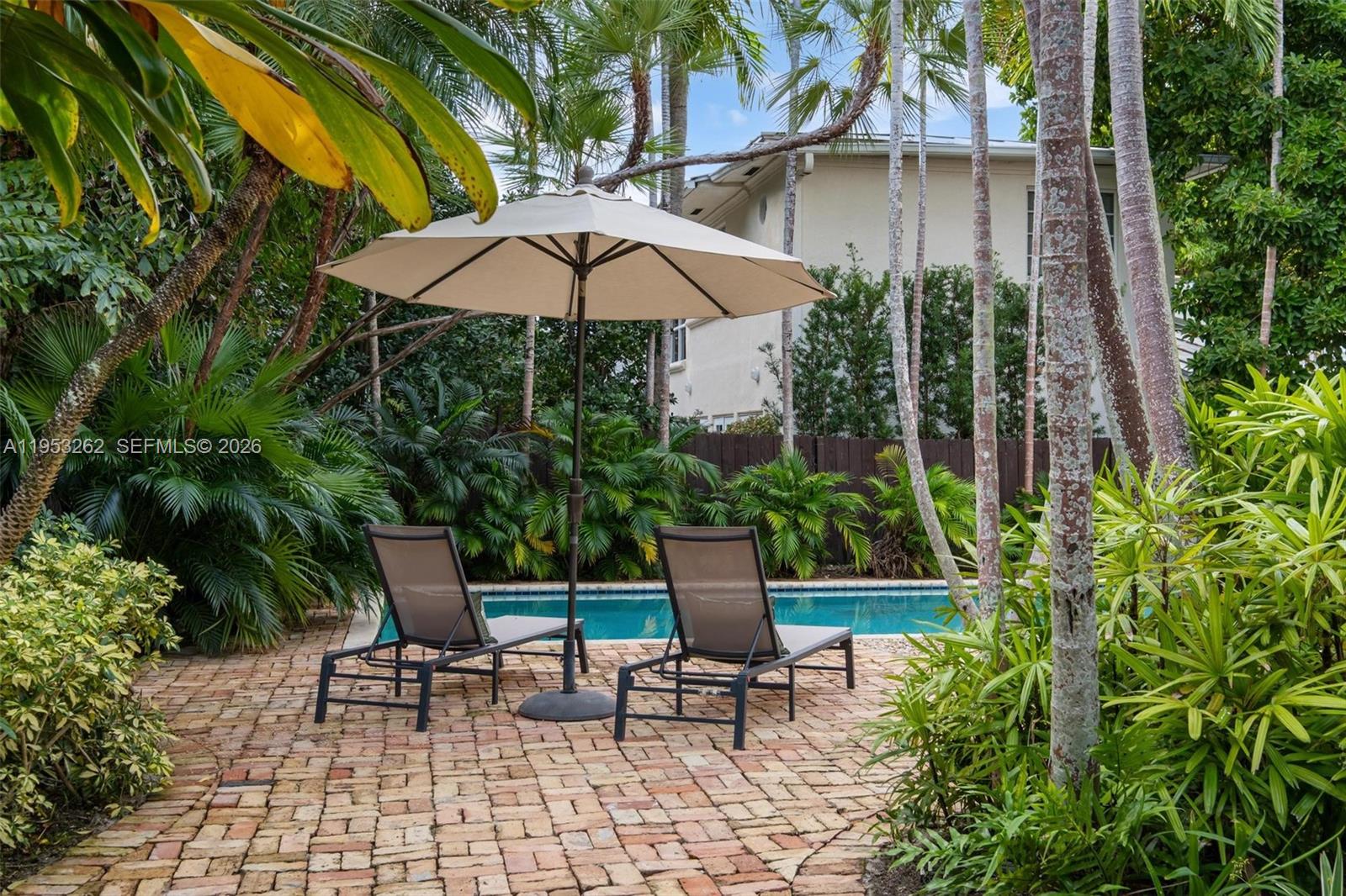 BISCAYNE KEY ESTATES - Residential