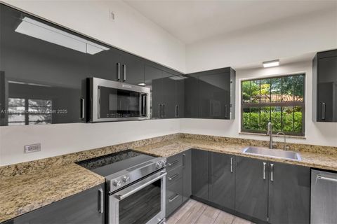 10643 NE 11th Ave Miami Shores FL 33138