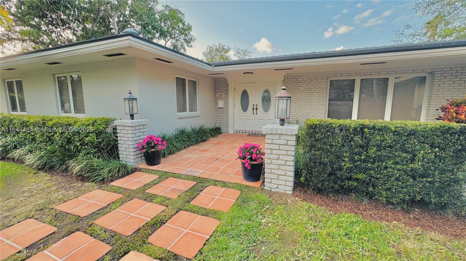 Bright, spacious and beautifully updated family home in sought after Pinecrest neighborhood within a short walk to top rated Palmetto schools. On a quiet street, this beautiful home features quality updates throughout. French doors all around overlooking the oversized pool and private patio great for family and entertaining with built in bbq and wet bar. New roof.