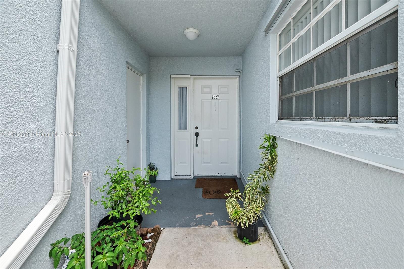 KEYS GATE CONDO NO ONE - Residential