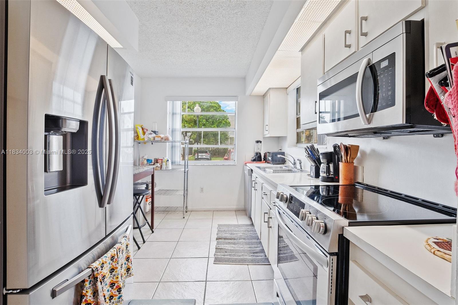 KEYS GATE CONDO NO ONE - Residential