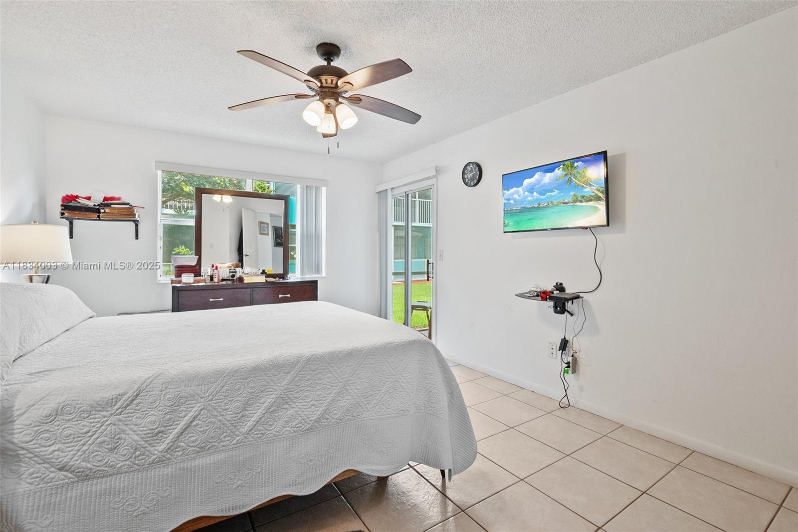 KEYS GATE CONDO NO ONE - Residential