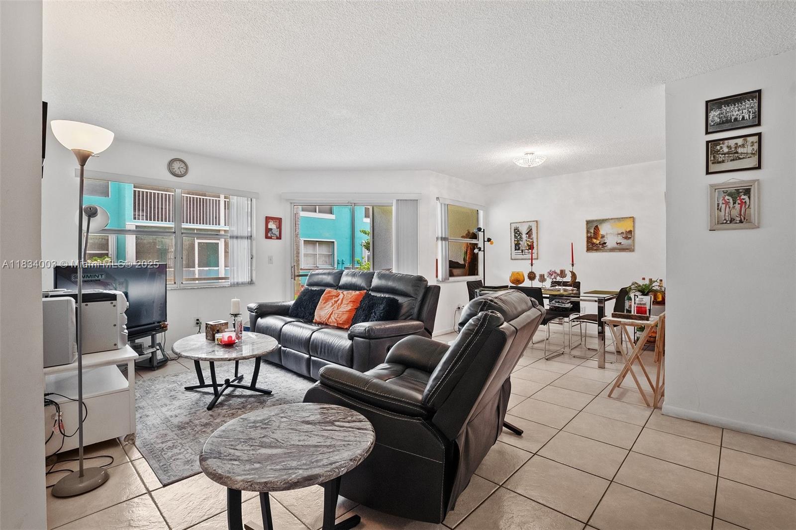 KEYS GATE CONDO NO ONE - Residential