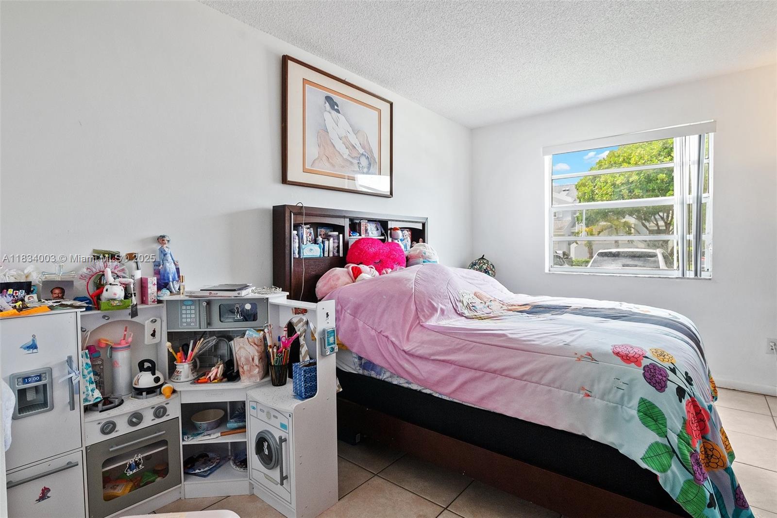 KEYS GATE CONDO NO ONE - Residential