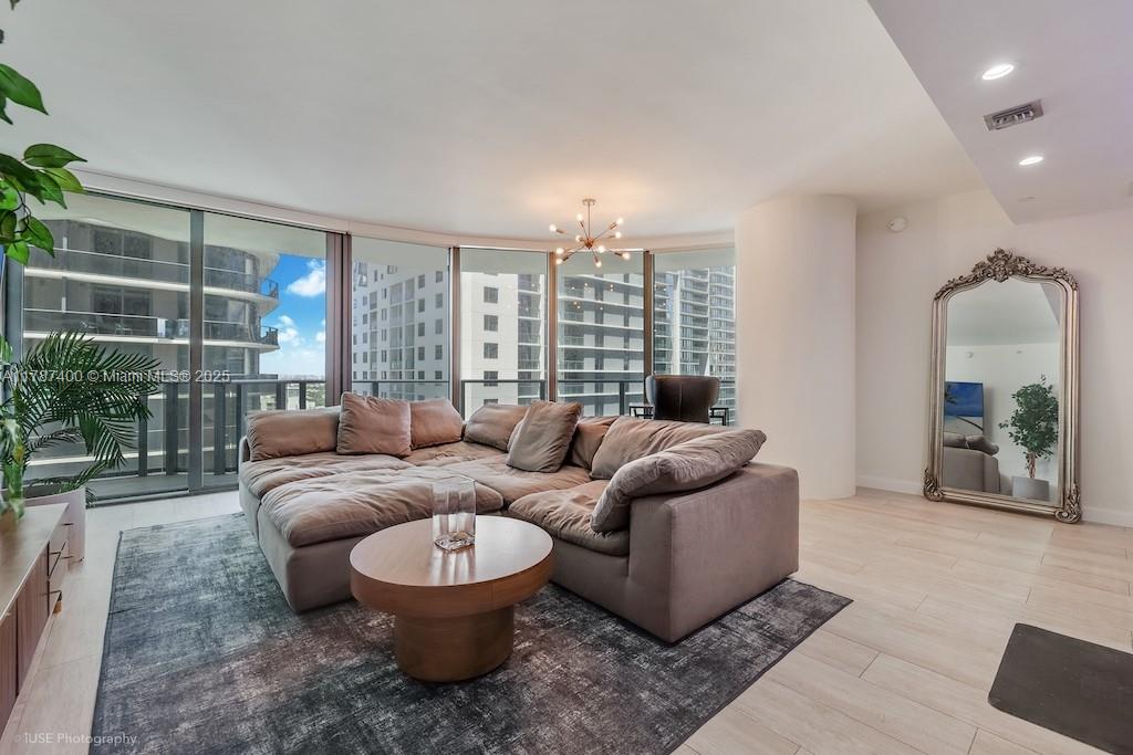 Property for Sale at 45 Sw 9th St 1808, Miami, Broward County, Florida - Bedrooms: 2 
Bathrooms: 2  - $849,900